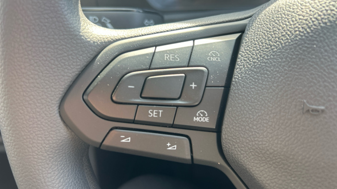 Ford Transit Connect 230 L2 Diesel 2.0 EcoBlue 102ps Trend Van - Image 24